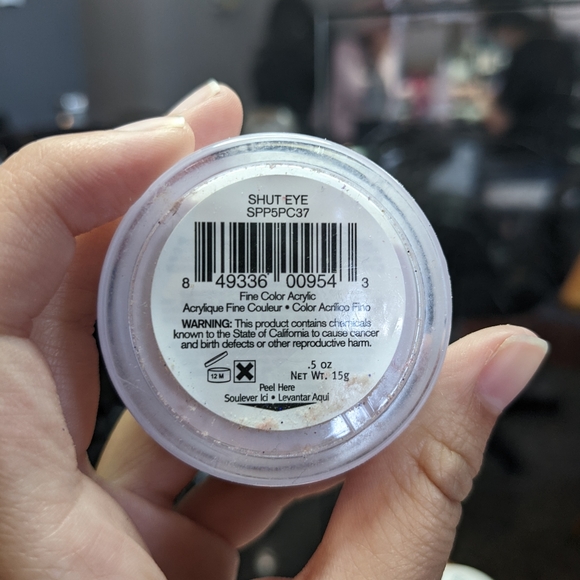 Slick Pour Powder - Picture 2 of 3